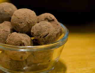 Chocolate Truffles from Cooking for Engineers