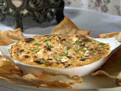 Hot Crab Rangoon Dip with Won Ton Chips