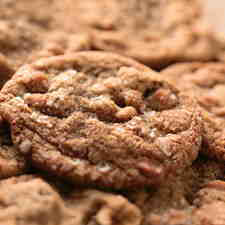 Butter Pecan Cookies - Salty-Sweet