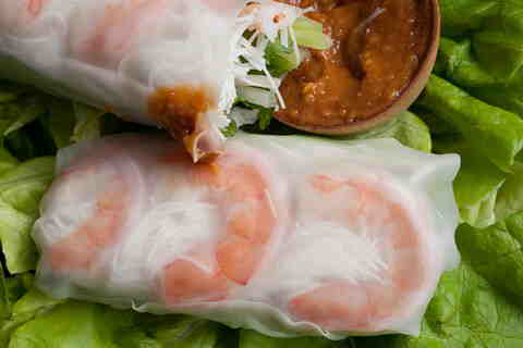 Vietnamese-Style Summer Rolls with Peanut Sauce Recipe