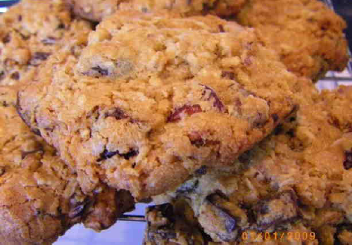 Chocolate-Chunk Oatmeal Cookies With Pecans And Dried Cherries Recipe - Food.com