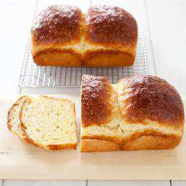 No-Knead Brioche a Tete