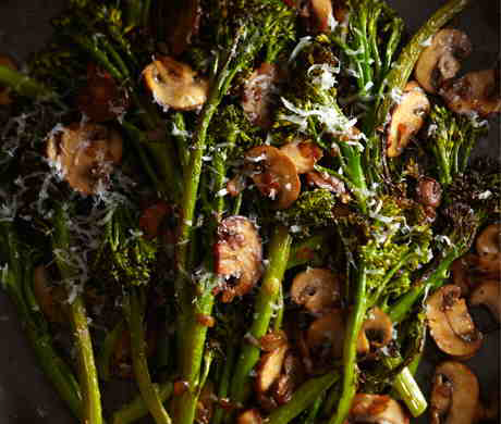 Roasted Broccolini with Winey Mushrooms