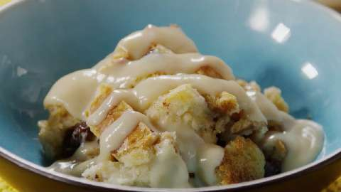 Apple Bread Pudding from Johnny Nix