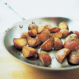 Skillet-Roasted Potatoes with Garlic and Rosemary