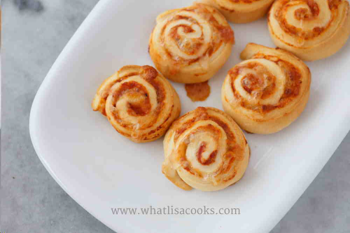 Pizza Rolls - So Easy!