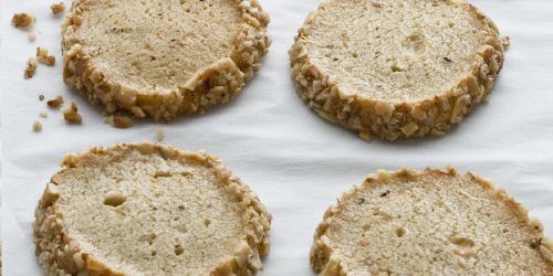 Blue Cheese and Walnut Crackers from Ina Garten