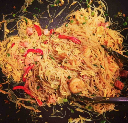 Singapore Rice Noodles - Authentic Preparation