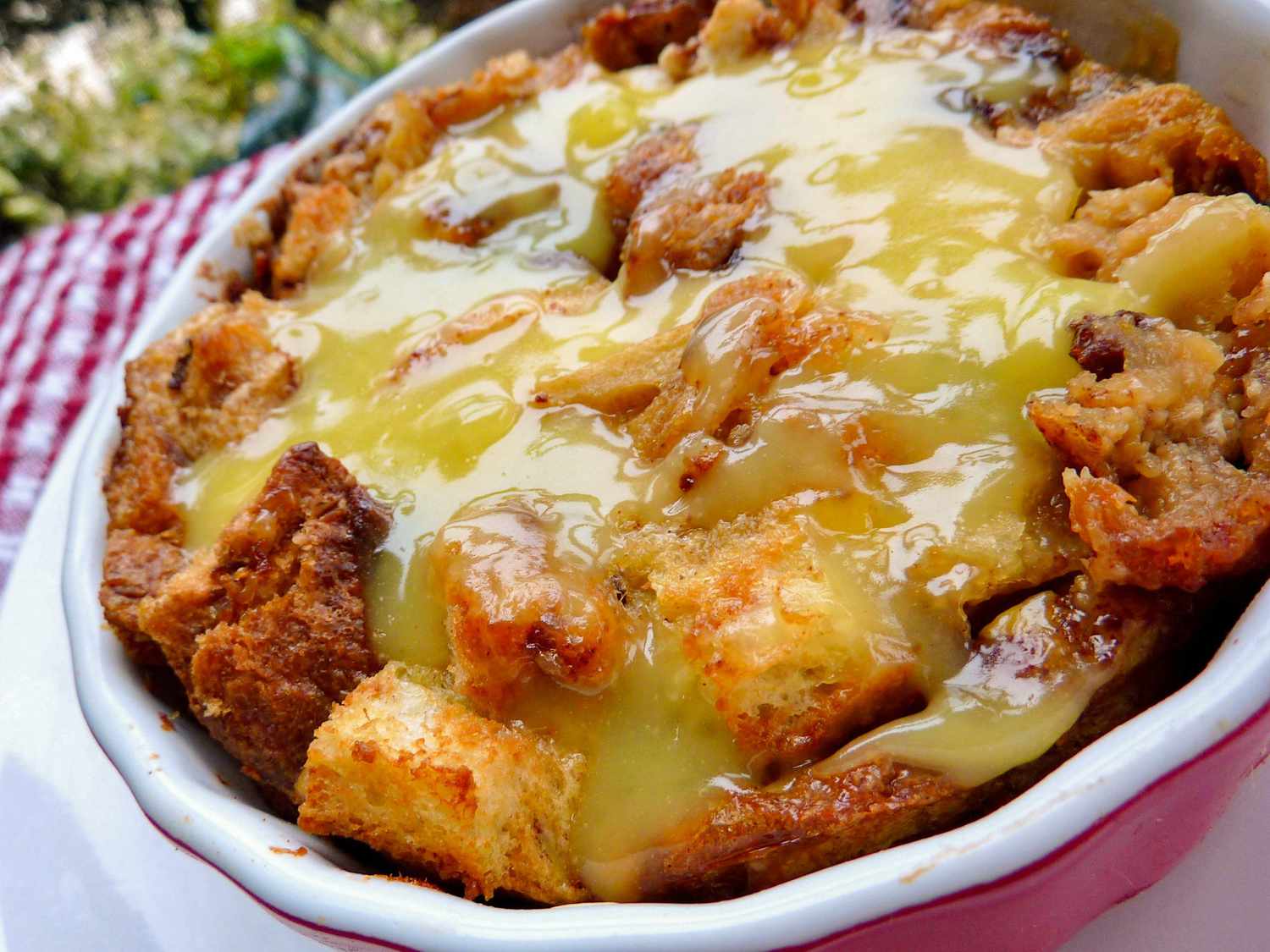Apple and Rum Custard Cake