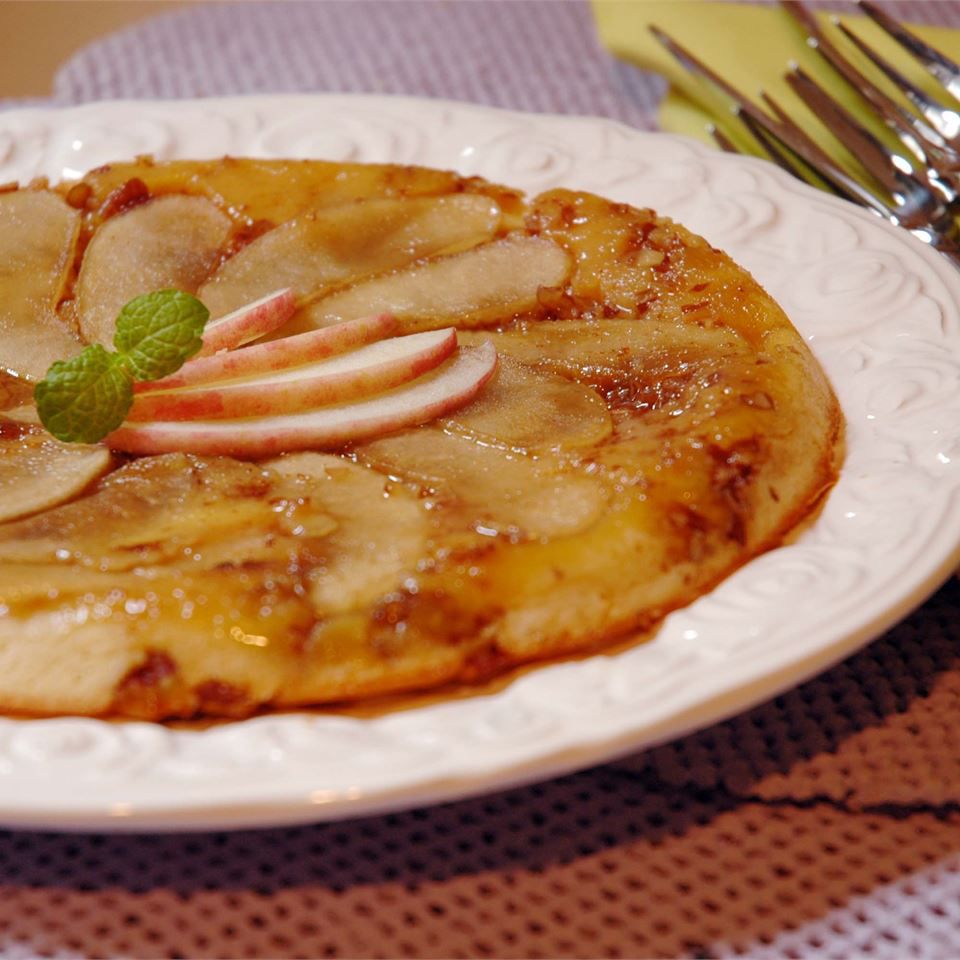 Baked Apple Pancake With  Cardamom Cider Syrup