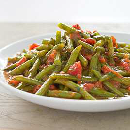 Mediterranean Braised Green Beans with Mint and Feta Cheese