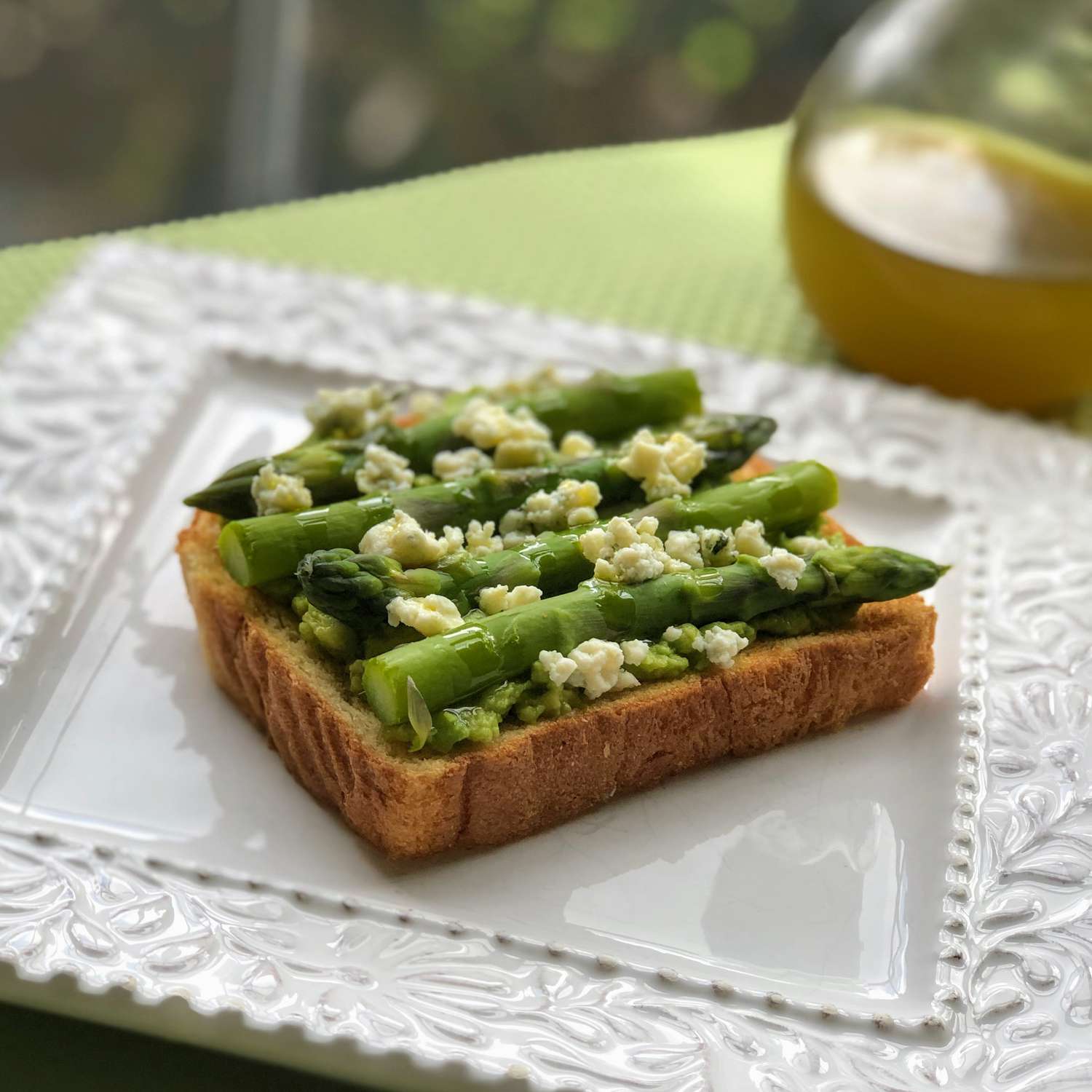 Blue Cheese and Walnut Toasts