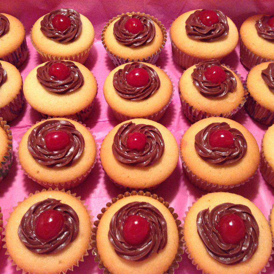 Boston Cream Pie Cupcakes