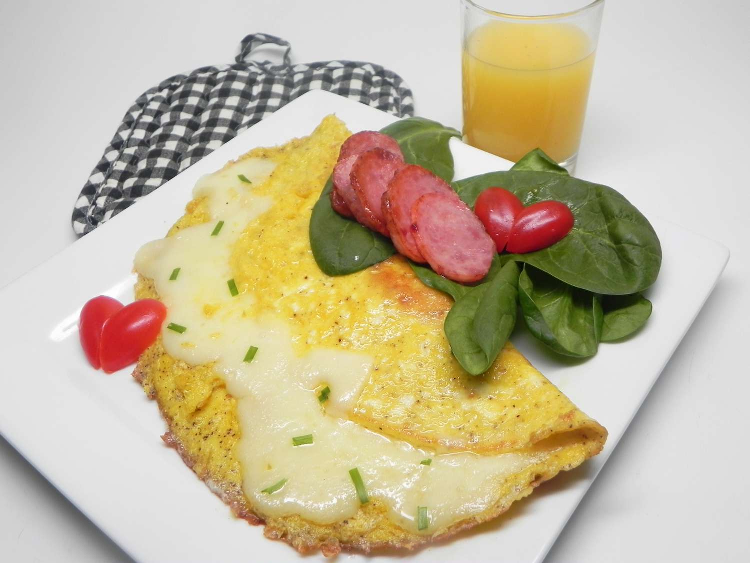 Broccoli and Cheese Omelette