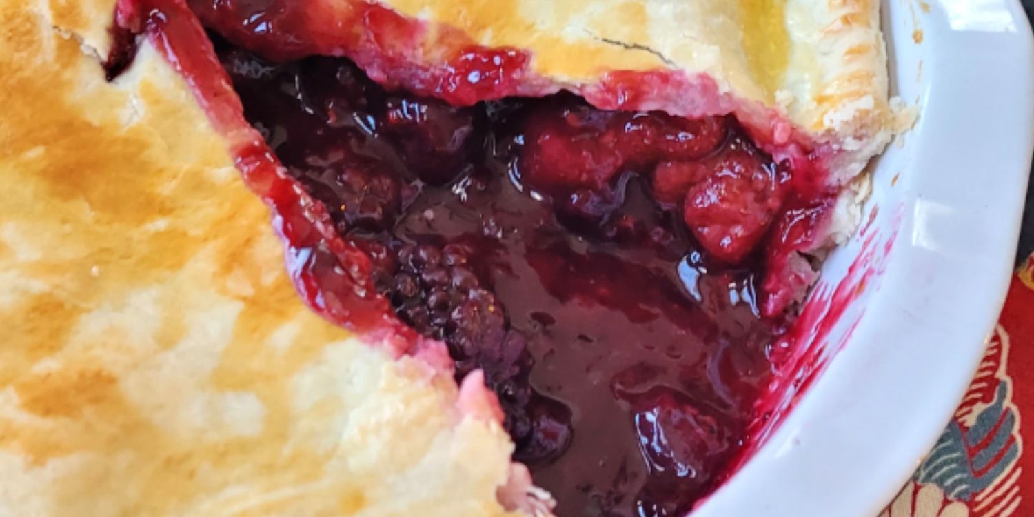 Bumble Berry Pie