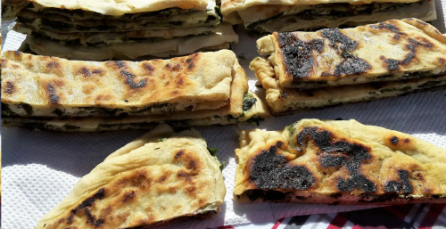 Turkish Spinach & White Cheese Filled Pastries - GÖZLEME