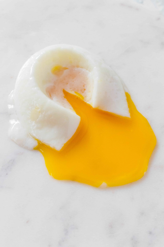 Instant Pot Poached Eggs - Mary's based on Carmy