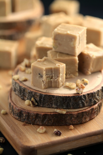 Old Fashioned Maple & Walnut Fudge - Frugal Mom