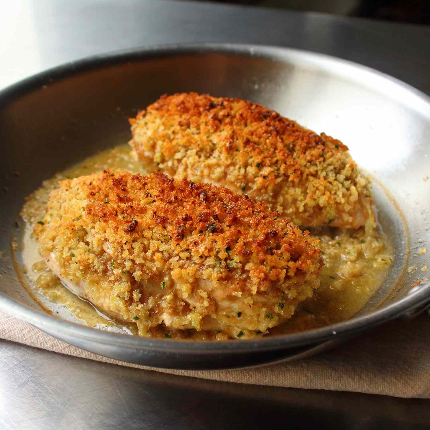 Chicken With Garlic And Parsley