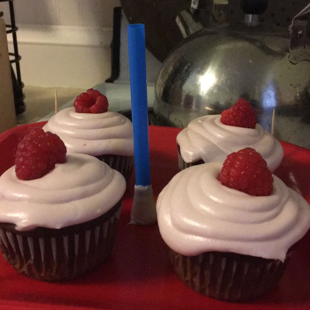 Chocolate-Raspberry Ganache Frosting - Genius Kitchen
