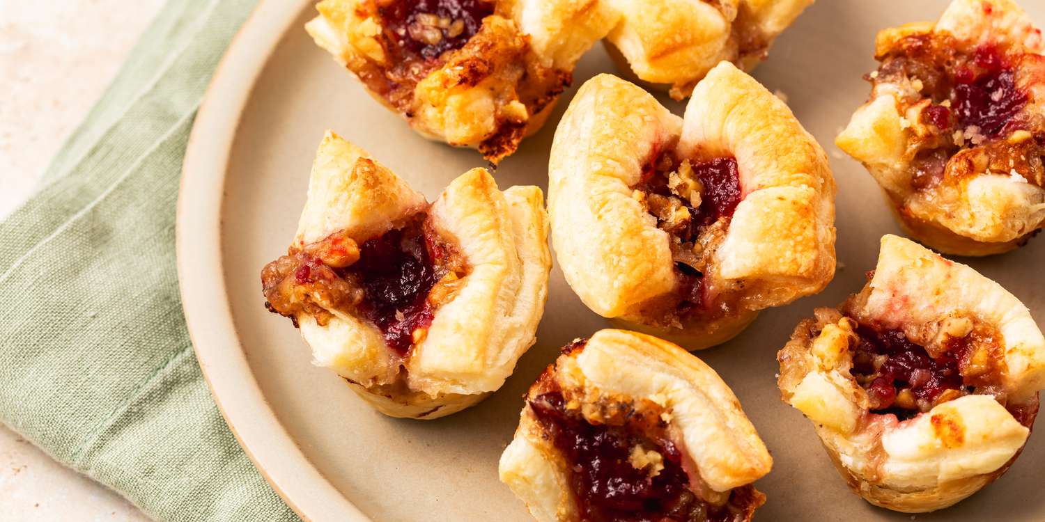 Cranberry Brie Bites Recipe