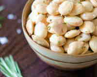 Marcona Almonds in Rosemary Olive Oil - Mary's based on Fifteen Spatulas
