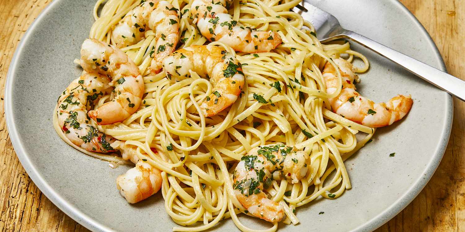 Garlicky Shrimp Pasta