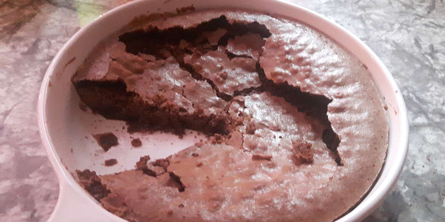 Gooey Cocoa Cake