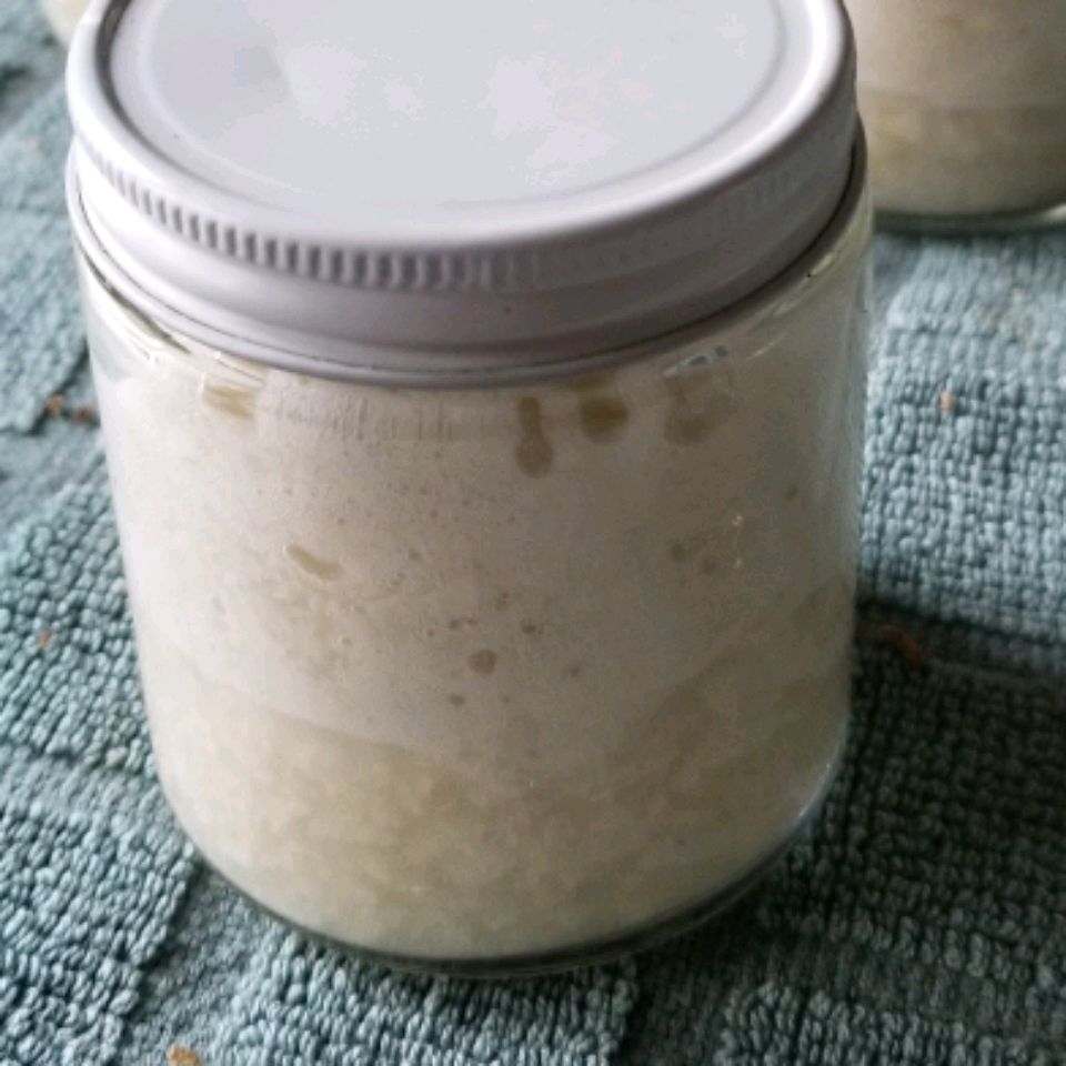 Homemade canned horseradish sauce