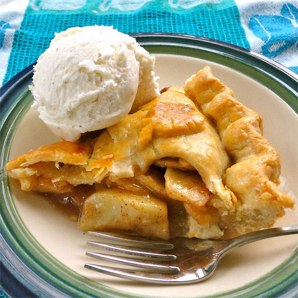 One Crust Sugarfree Golden Apple Pie