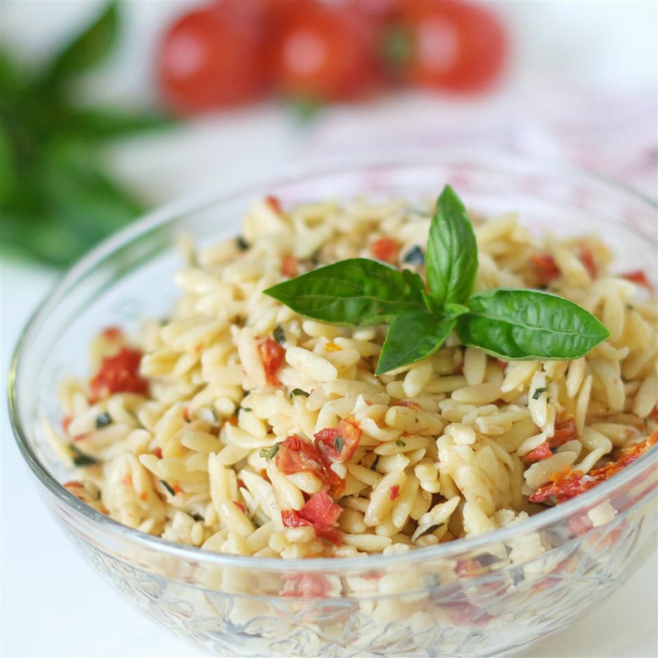 Pasta Salad With Sun-dried Tomatoes