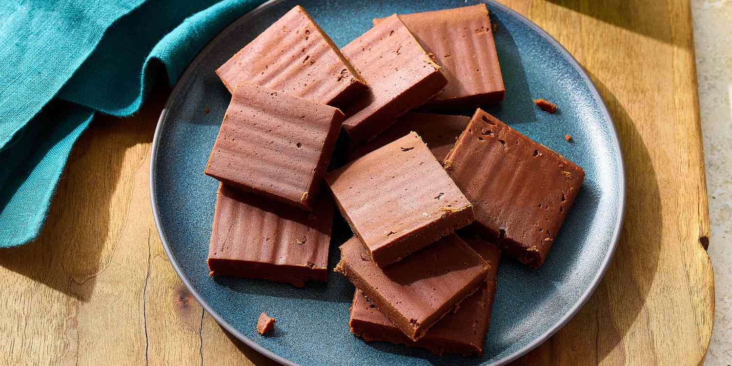 Quick & Easy Chocolate Fudge