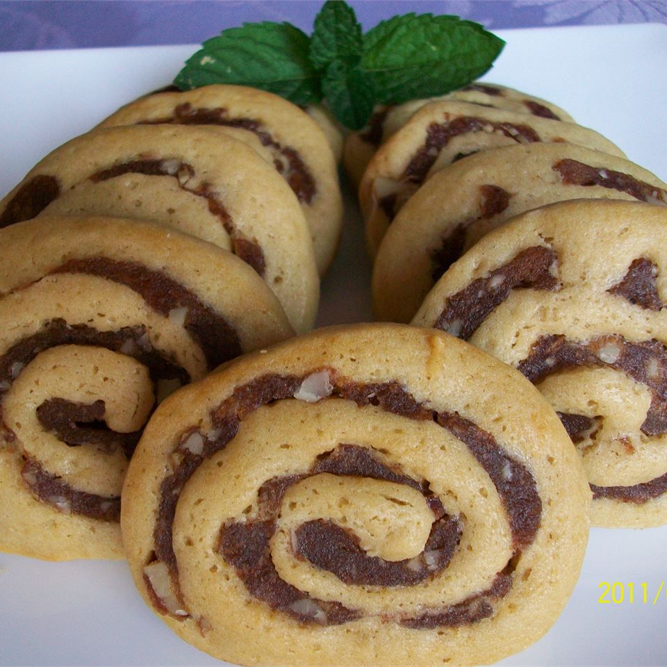 Raspberry-nut Pinwheels