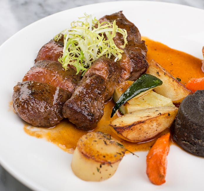Roasted Beef Tenderloin With Roasted Tomato Salsa