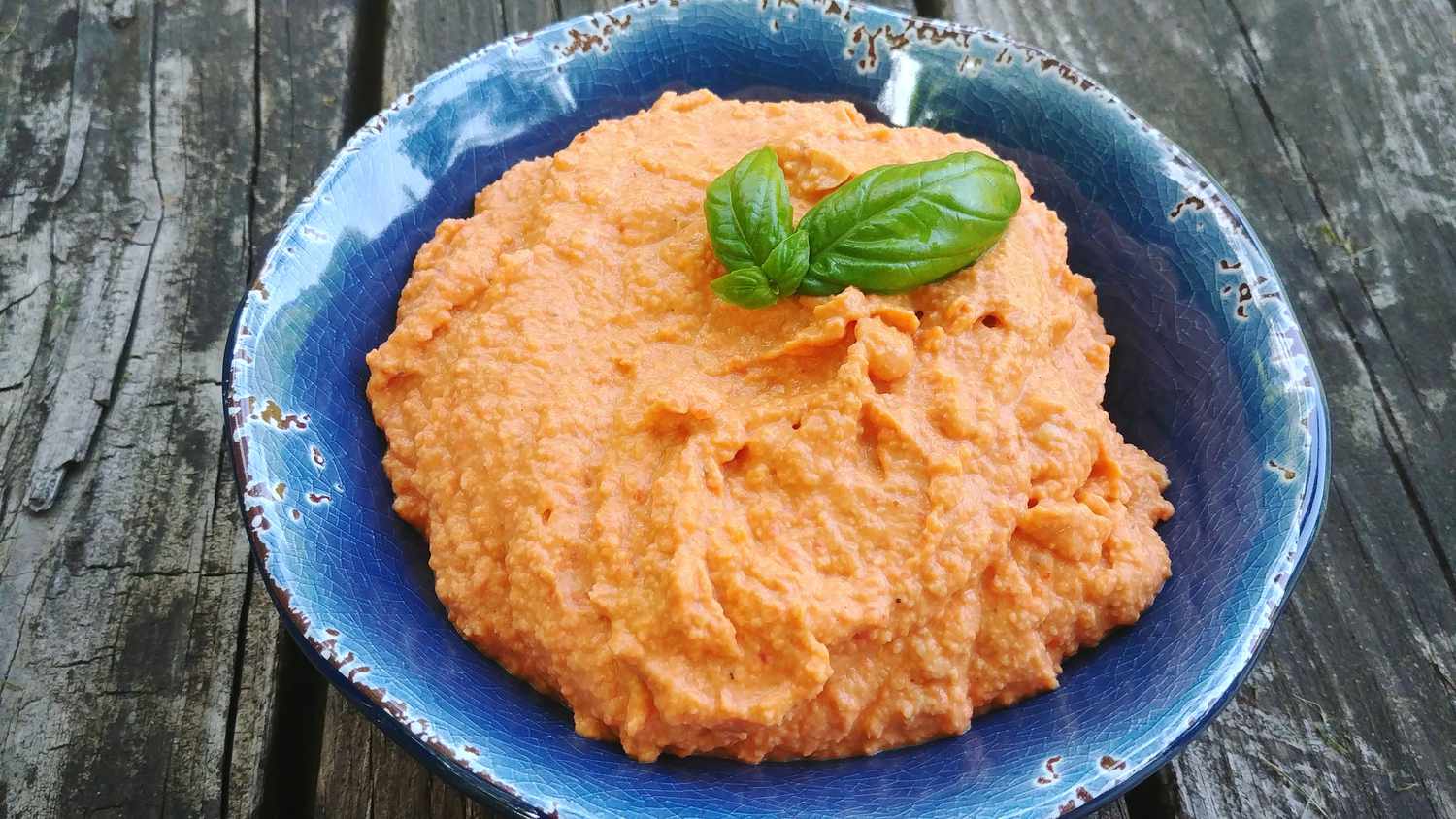Roasted Red Pepper Hummus