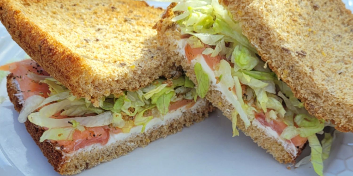 Smoked Salmon and Cucumber Sandwiches ?