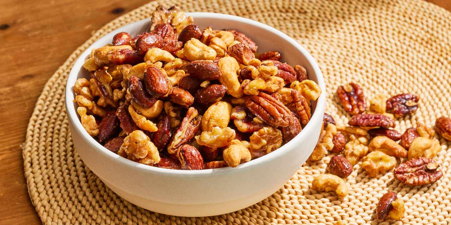 SPICY GLAZED WALNUTS