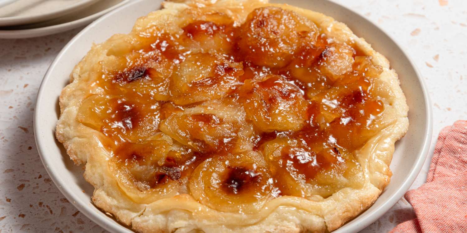 Upside-down Skillet Apple Tart