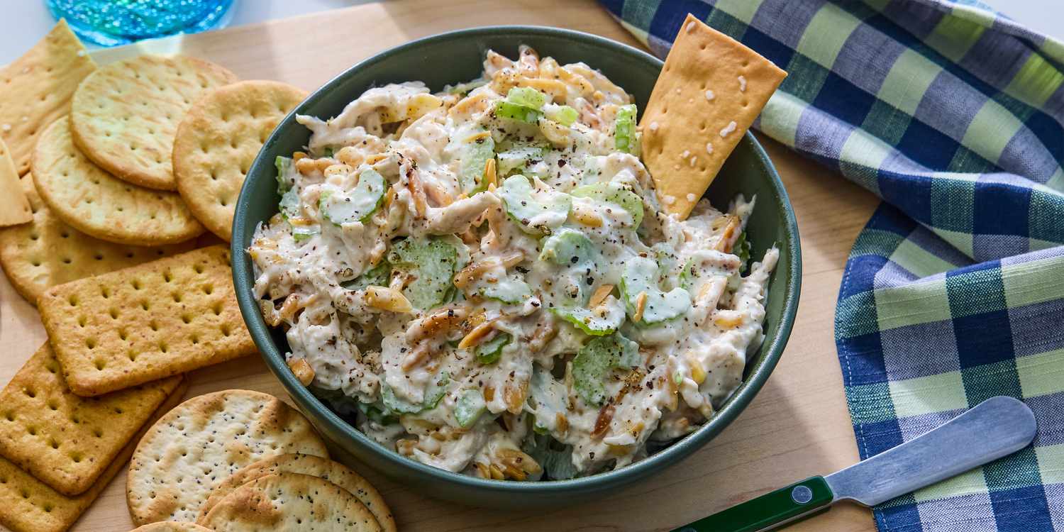 WALDORF SALAD - CLASSIC